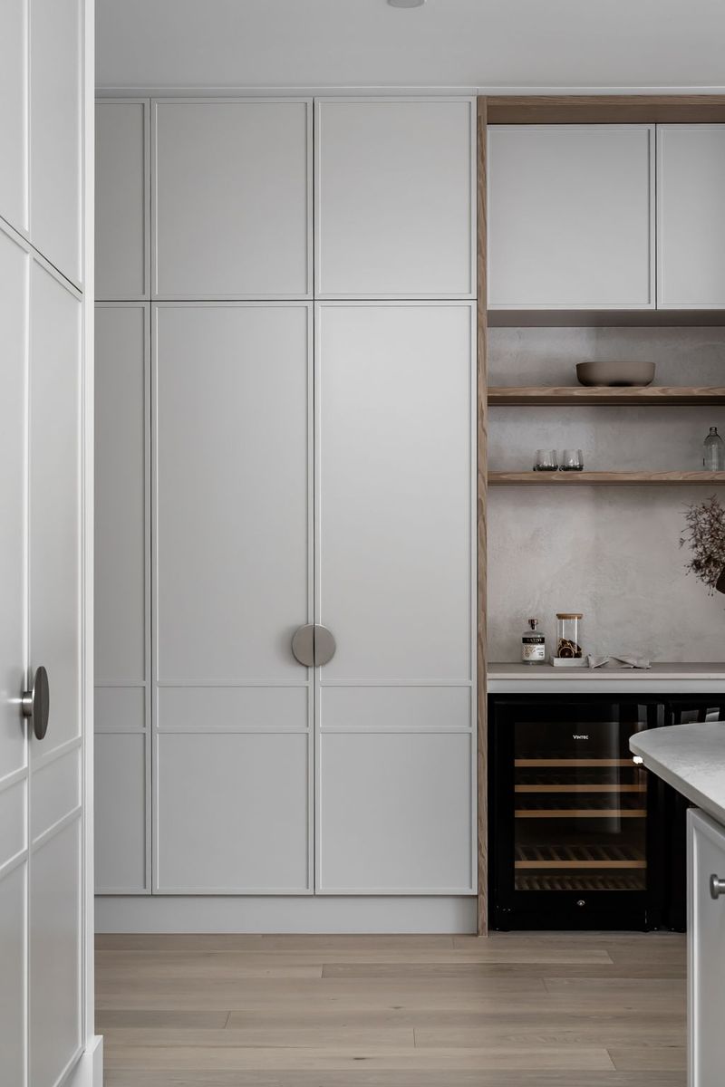 Iver Osaka Cupboard Pull - Half Moon - gallery 5