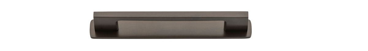 Iver Cali Cabinet Pull with Backplate - Signature Brass - CTC 128mm (0519B)