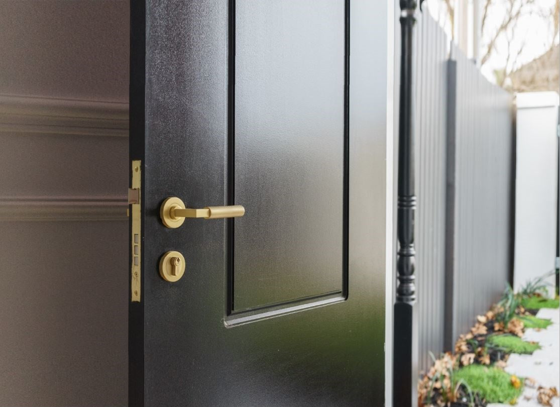 Zanda Zurich Knurled - Zurich Knurled Satin Brass Gallery